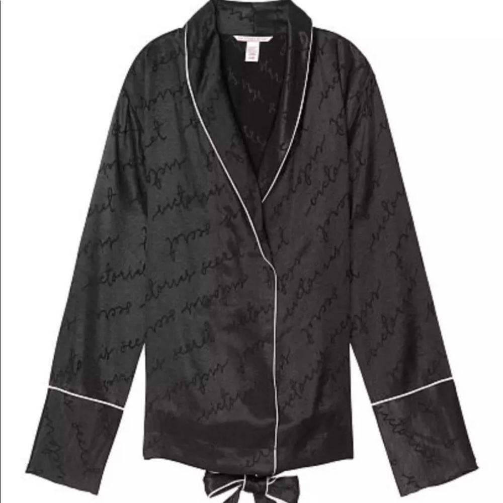 NWT!!Victoria's Secret Afterhours Satin Logo wrap